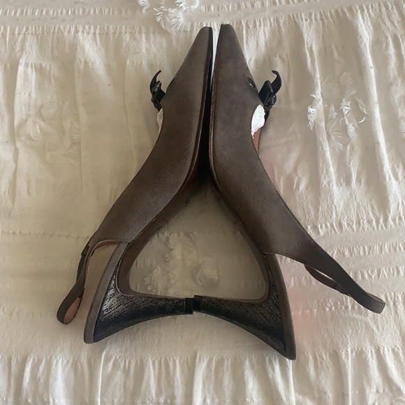 MARC JACOBS Pointy Bow Gray Suede Slingbacks 40.5 (9.5 US) NWOB - Picture 4 of 11